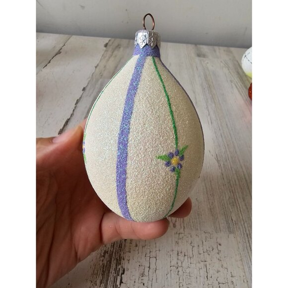 Patricia breen Daisy purple glitter egg ornament Xmas tree spring - Picture 1 of 8